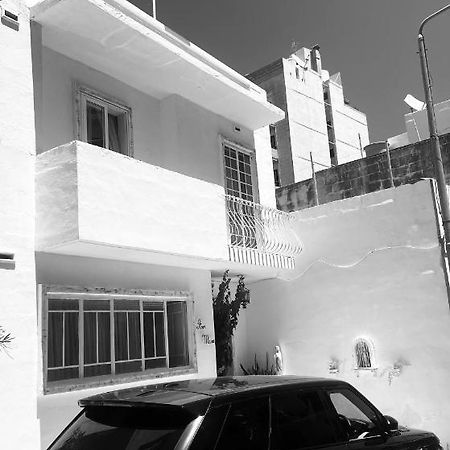 Ave Maria Guest House Saint Julian's Εξωτερικό φωτογραφία
